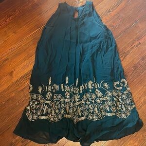 Not So Serious Women’s Green Sleeveless Swing Dress with Good Beading Size 0